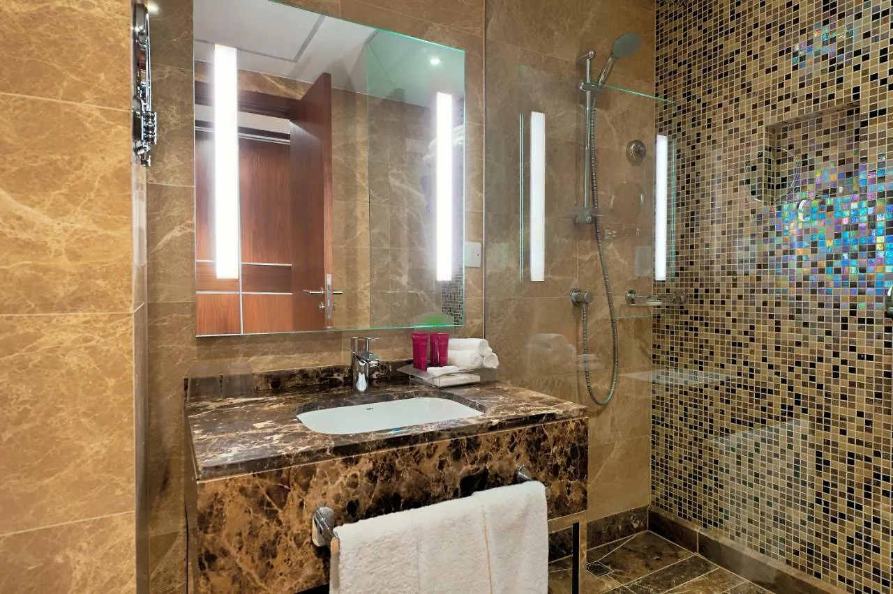 Otel Holiday Suites Al Azizia Mekke