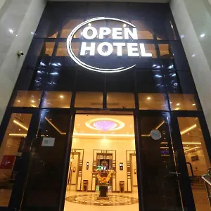 Open Hotel