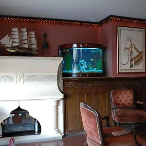 Al Hamra Hotel