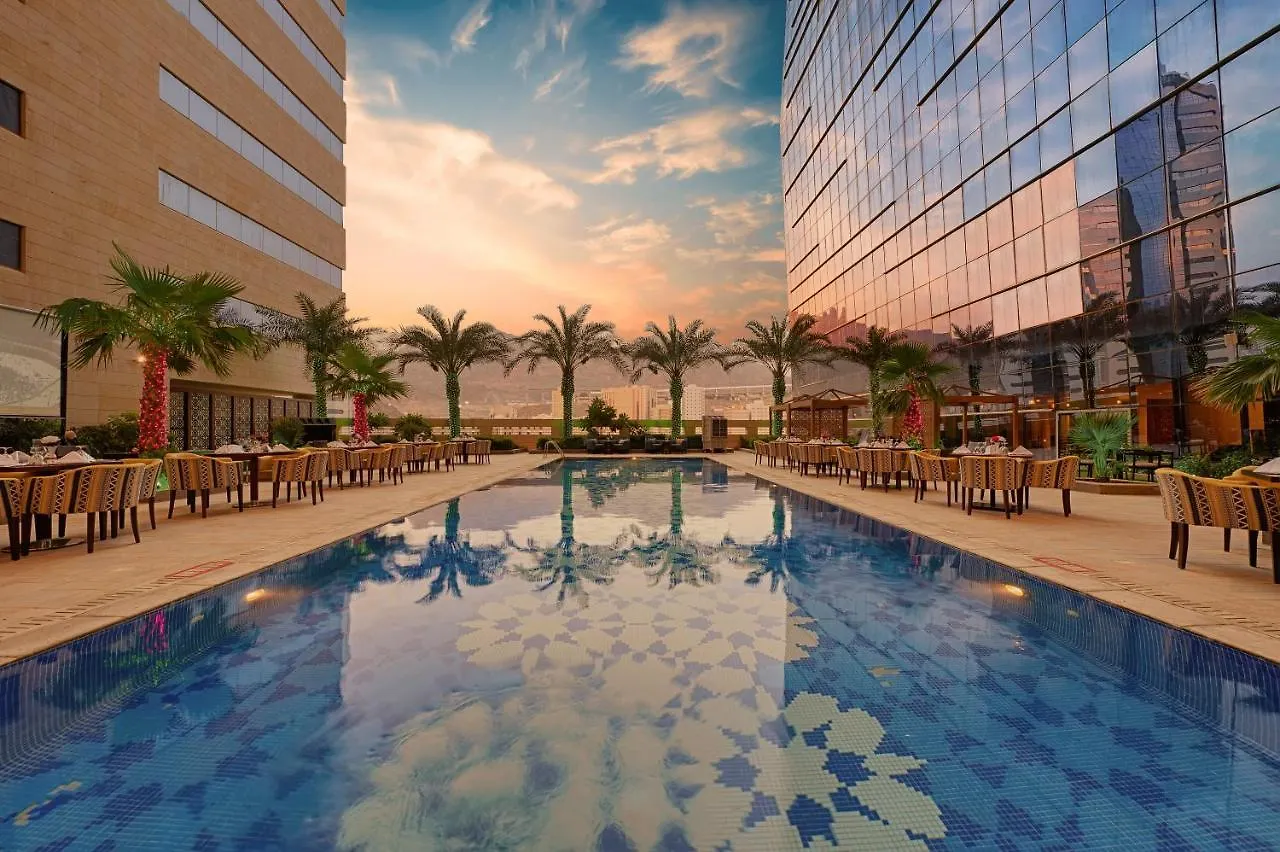 Holiday Suites Al Azizia Mekka 5*,  Saúdská Arábie