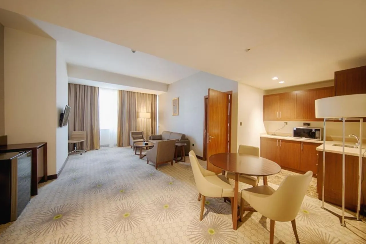 Holiday Suites Al Azizia Mecca Hotel